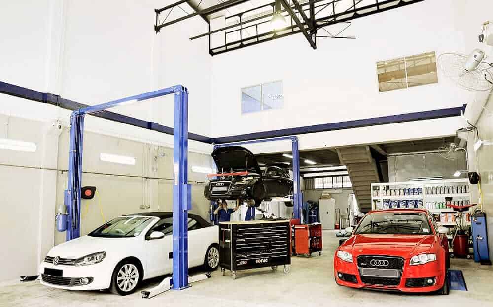 Service & Repair, car workshop